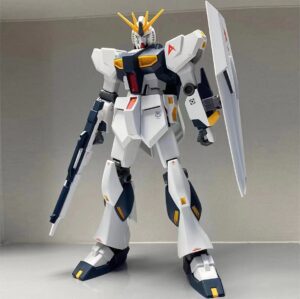 622 NIU GUNDAM HG 1/144 (có đế) - GUNDAM