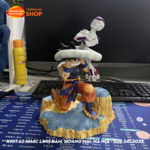 Goku vs Frieza cắn nhau 24cm - Mô hình Dragonball